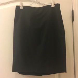 LOFT pencil skirt, black. Size 0P